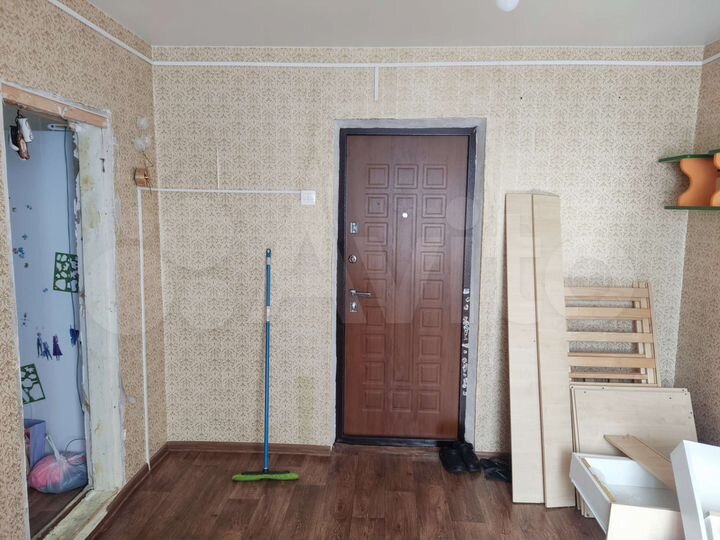 Комната 30 м² в 8-к., 4/5 эт.