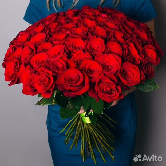 Розы (60 см) красные Эквадор 75 шт
