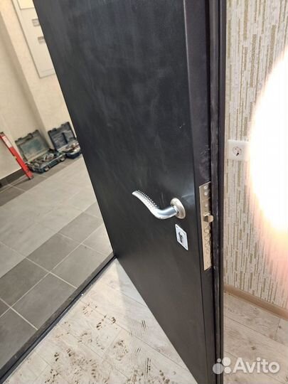 Дверь входная бу
