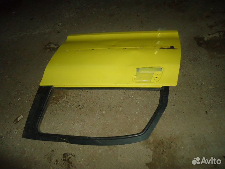 Дверь левая Peugeot 1007