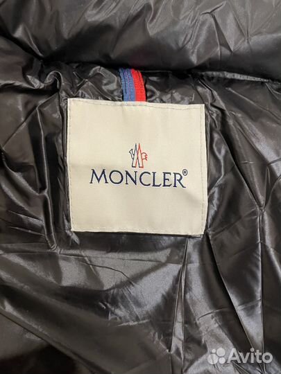 Пуховик moncler