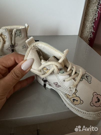 Ботинки для девочки