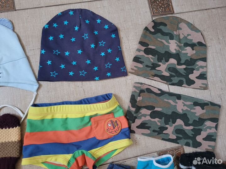 Шапки, варежки, белье 2-3года