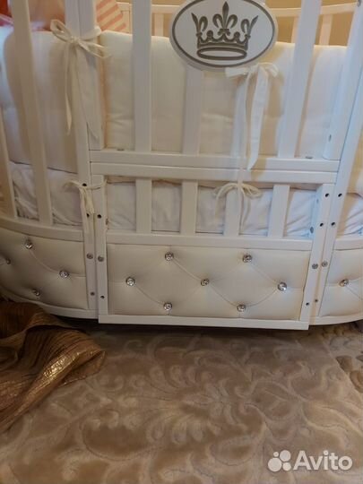 Детская кроватка