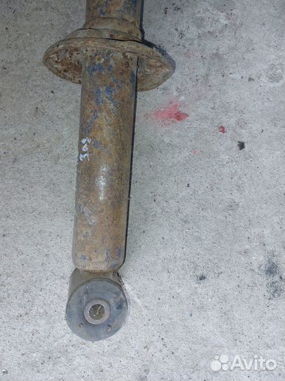 Задняя стойка audi A6 C4 100 C4