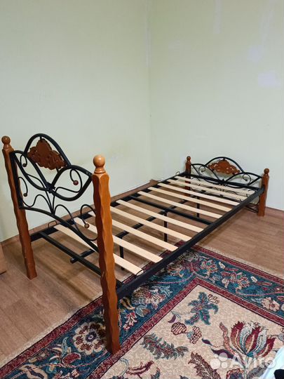 Кровать 200х90 б/у