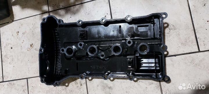 Клапанная крышка