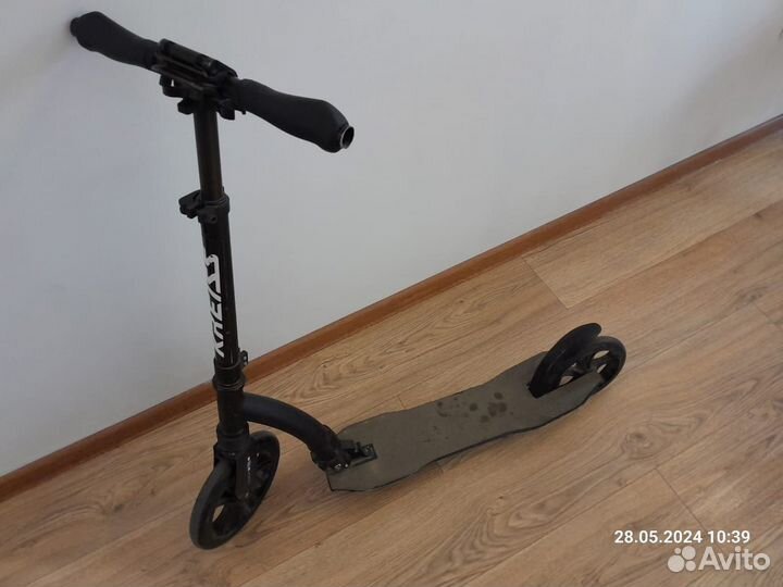 Продам отличный и качественный самокат