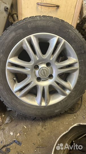 Литые диски opel corsa зимняя резина оригинал