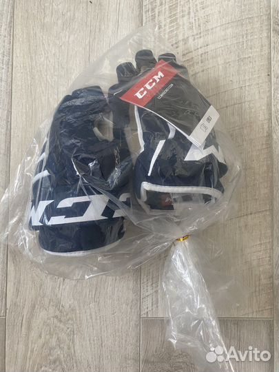 Краги хоккейные перчатки