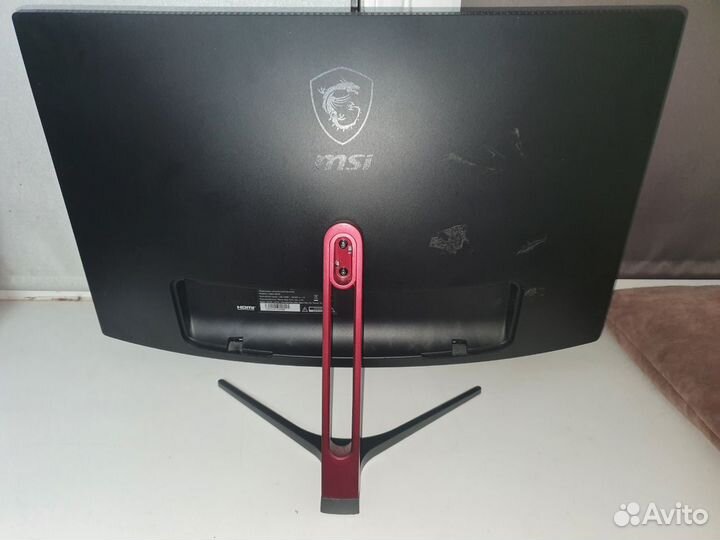 Игровой монитор MSI G24C (Изогнутый дисплей)