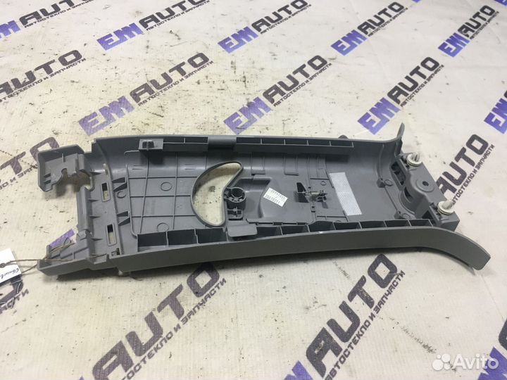 Обшивка центральной стойки левая Хендай Солярис