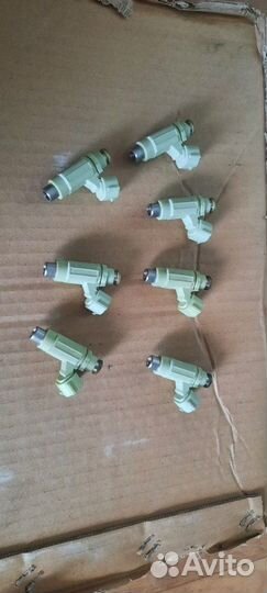 Форсунка топливная Mitsubishi Lancer 9 CS5A 4G63