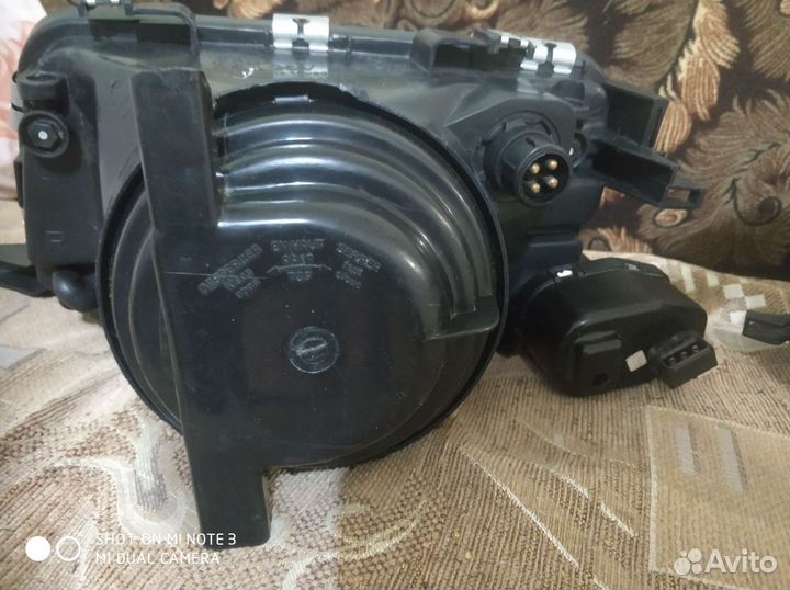 Фары на Ауди 80 В4