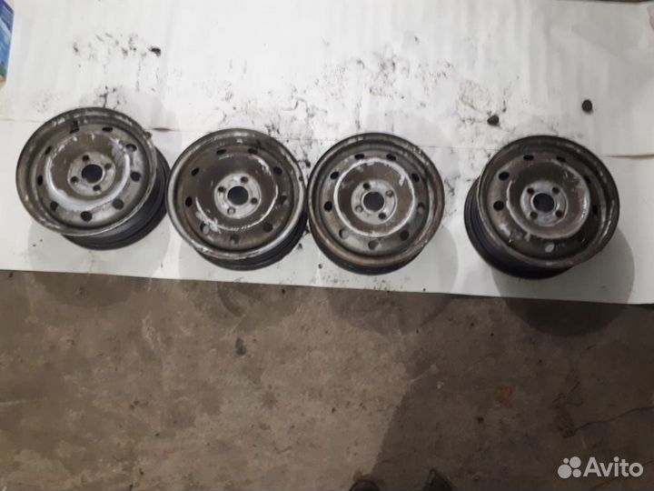 Автомобильные диски r14