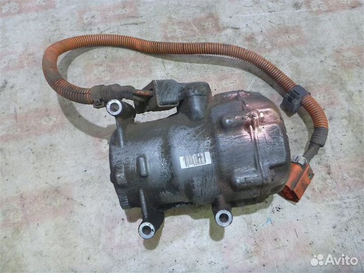 Компрессор кондиционера Toyota Prius NHW20 1nzfxe