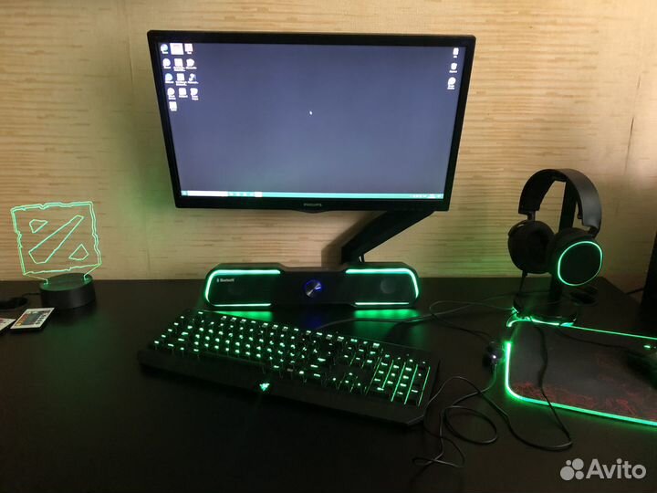 Игровая механическая клавиатура Razer Blackwidow
