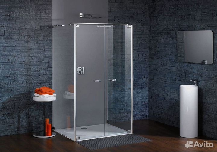 Душевая стеклянная перегородка