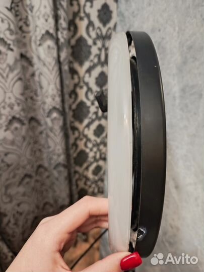 Кольцевая лампа со штативом