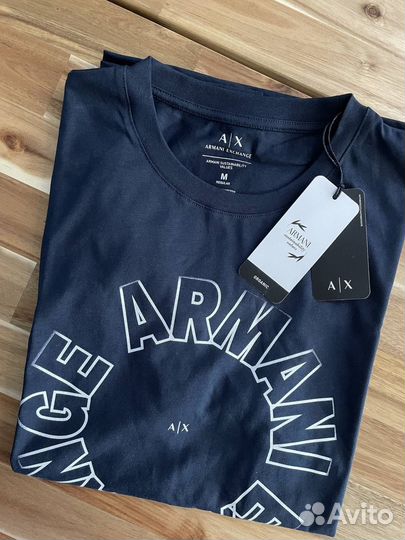 Футболка Armani Exchange