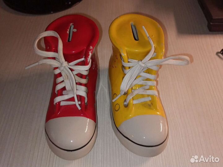 Копилки фарфоровые