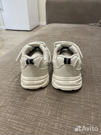 Кроссовки tombi 24