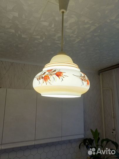 Светильник потолочный подвесной б/у кухонный