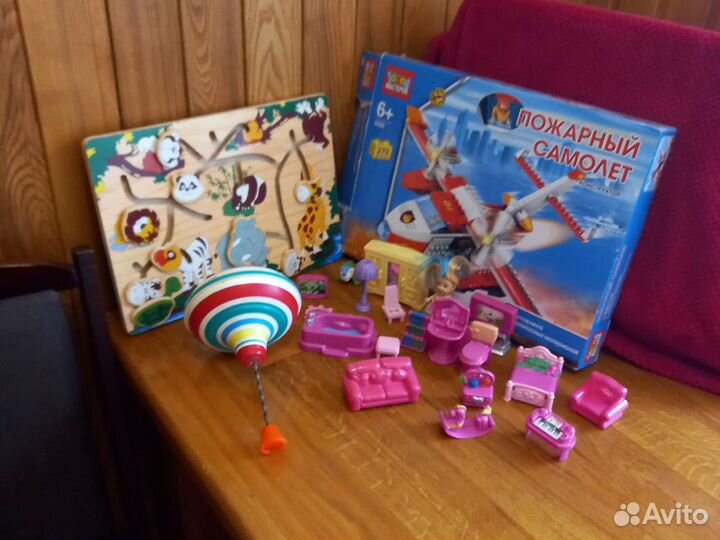 Игрушки одним лотом