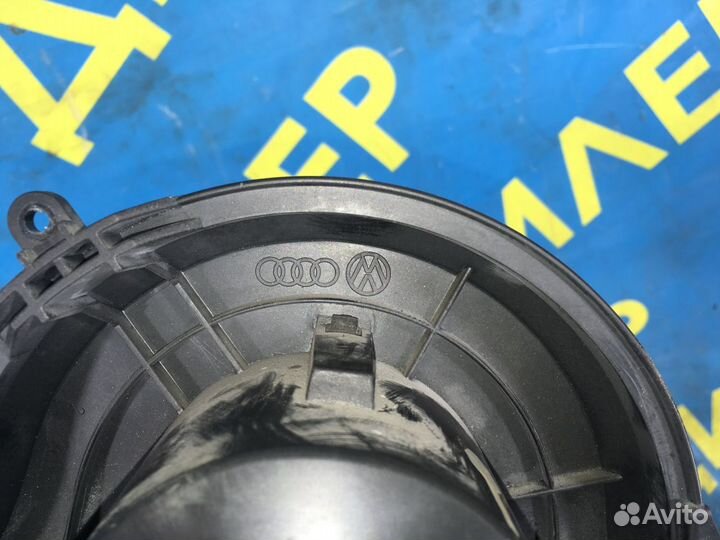 Моторчик печки Audi A4 B5
