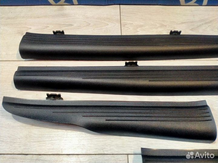 Накладка на порог Mercedes-Benz 211.054 E 280 / E