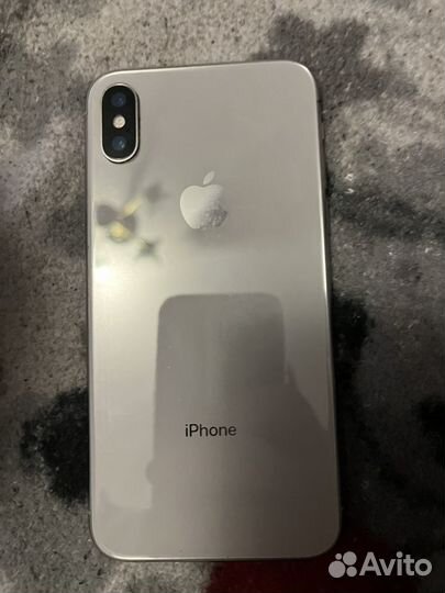 iPhone X, 64 ГБ