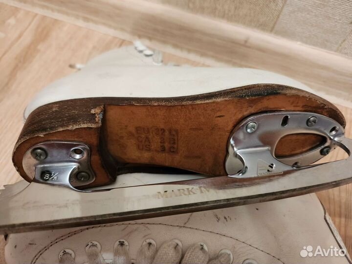 Профессиональные фигурные коньки