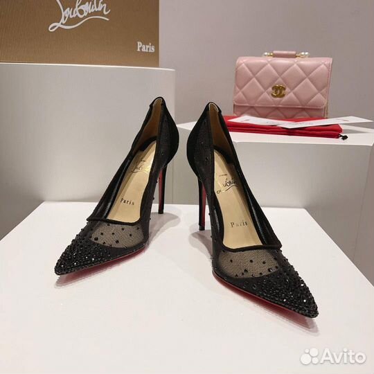 Туфли женские Christian Louboutin