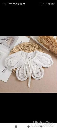 Воротник с вышивкой решелье