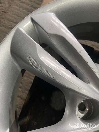 Диск 1шт. R17 Hyundai IX35 529102S200