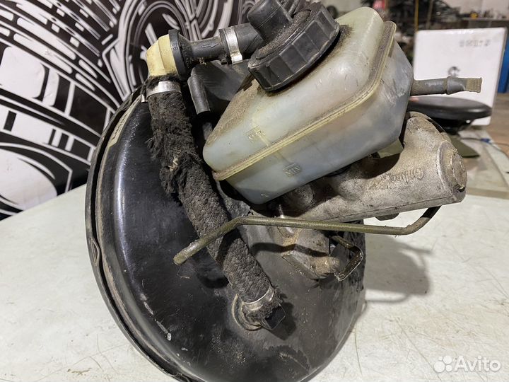 Вакуумный усилитель тормозов BMW 5 series E34