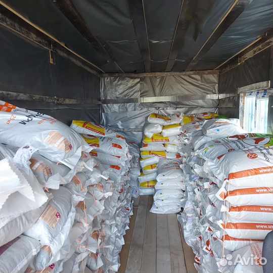 Пшеница,Ячмень,Овёс,кукуруза,зерносмесь,комбикорм