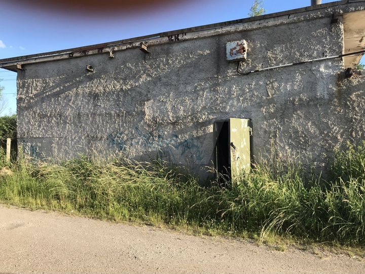 Гараж, > 30 м²