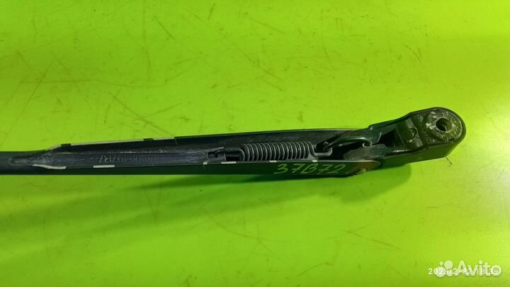 Поводок стеклоочистителя для Renault Logan 1