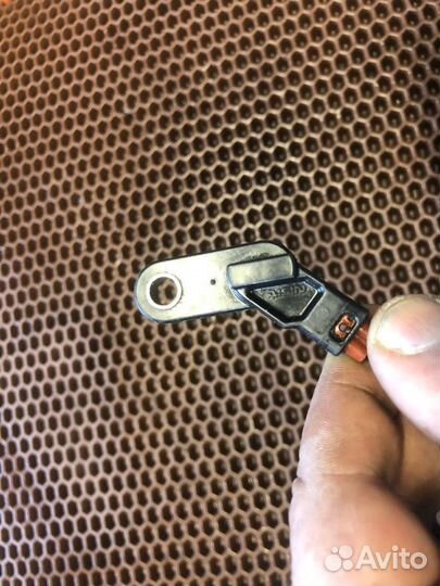 Датчик скорости АКПП Volkswagen Touareg 7LA