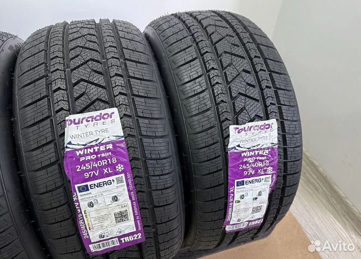 Tourador Winter Pro TSU1 245/40 R18 и 265/35 R18 24U