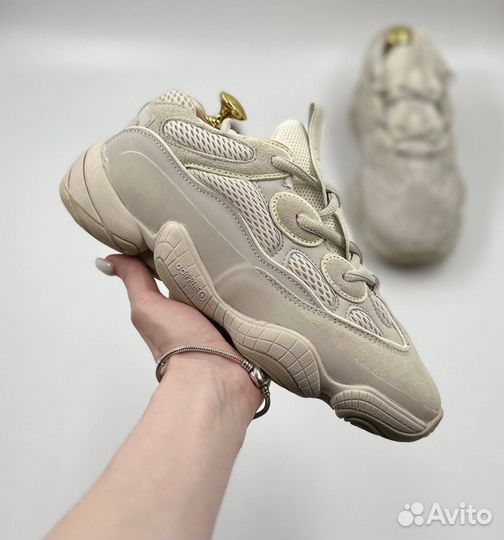 Кроссовки женские Adidas yeezy 500