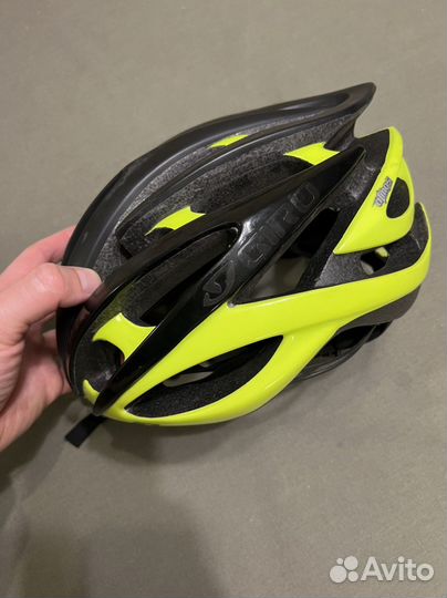 Велошлем giro aeon