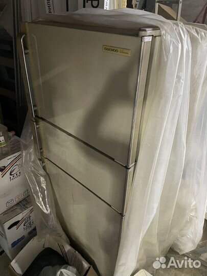 Холодильник Daewoo fr360