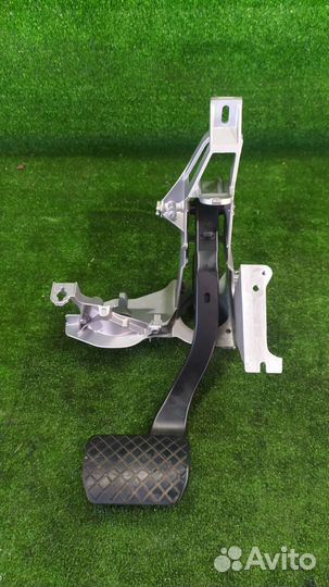 Педаль тормоза Audi A6 C6 cdya 2011