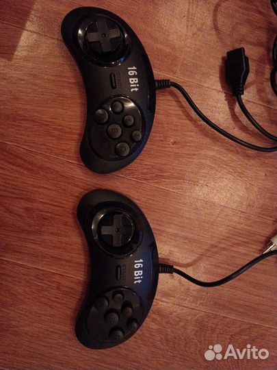 Игровая видеоприставка «Titan» - 500 игр