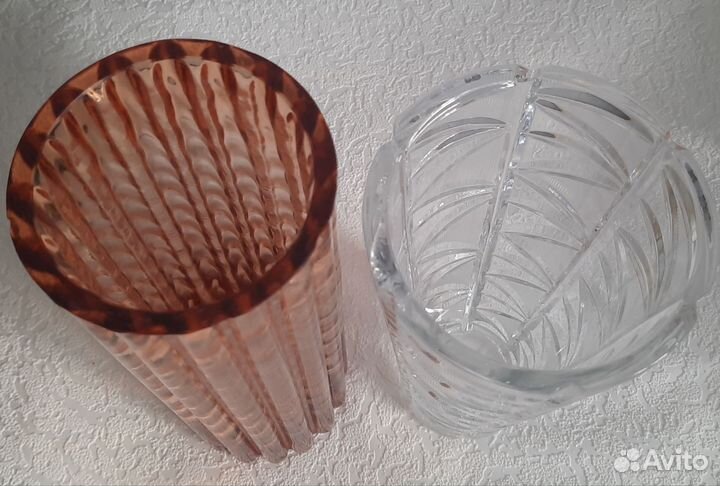 Ваза хрустальная белая Чехия