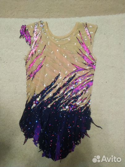 Продам купальник для выступлений