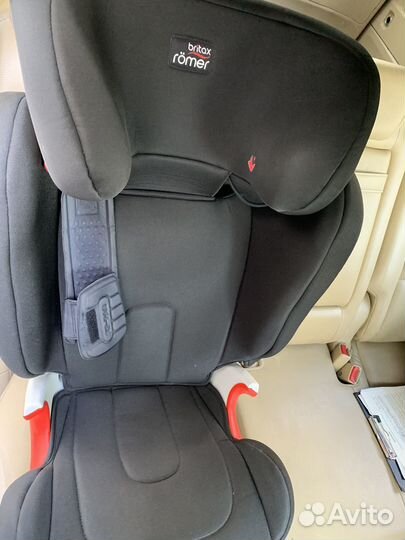 Автокресло britax romer