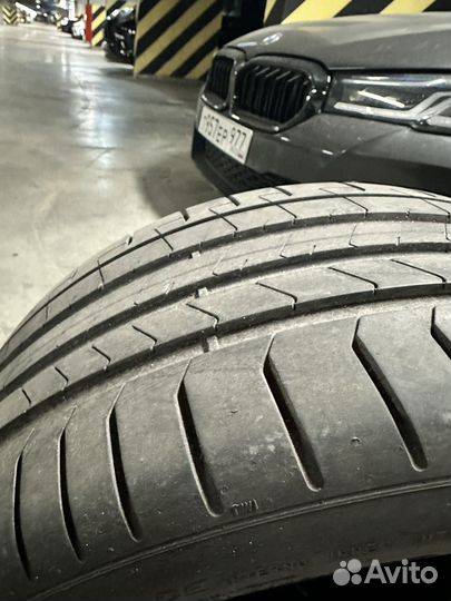 Pirelli P Zero 245/40 R19 и 275/35 R19 100Y